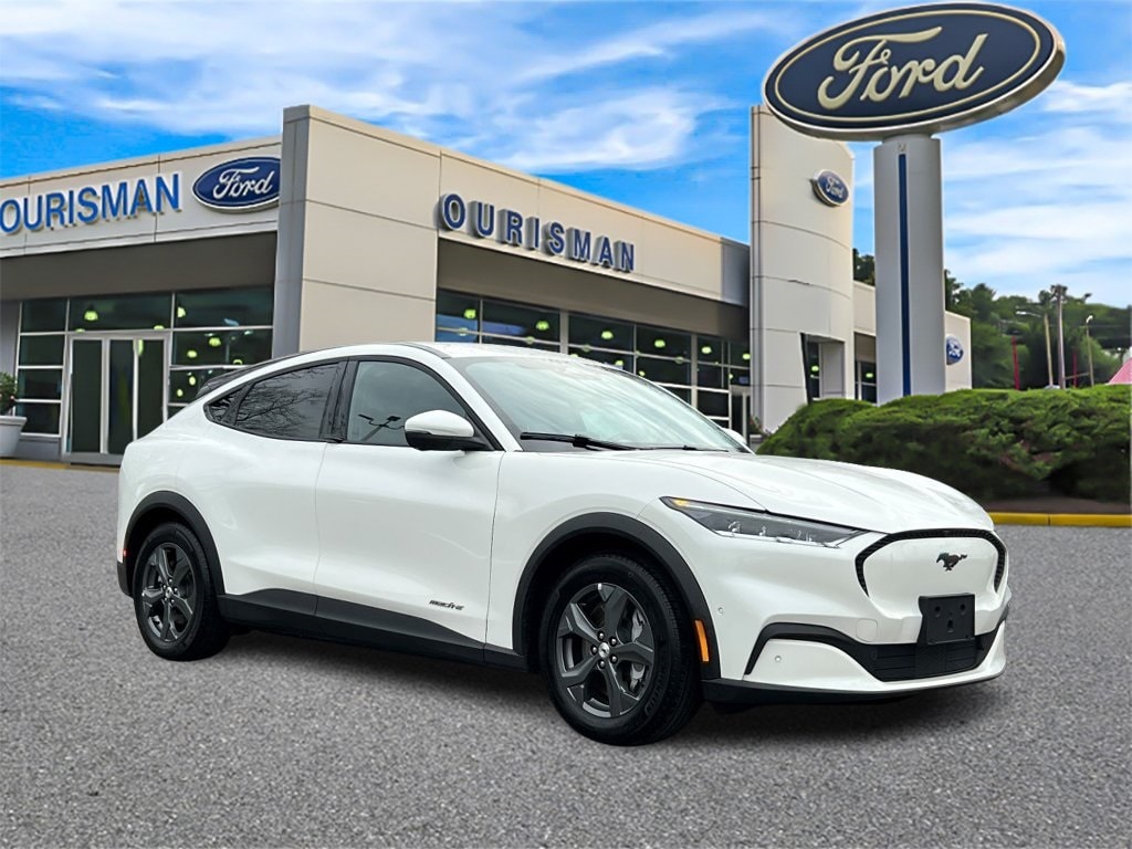 2022 Ford Mustang Mach-E Select RWD's photo