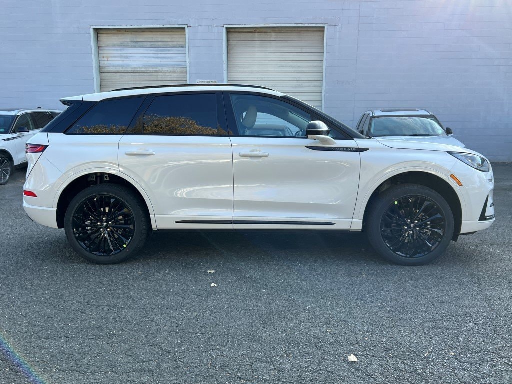 New 2026 Lincoln Corsair Premiere SUV