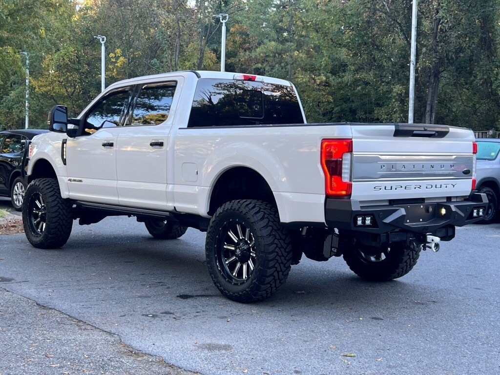 2019 Ford F-250 Platinum photo 3
