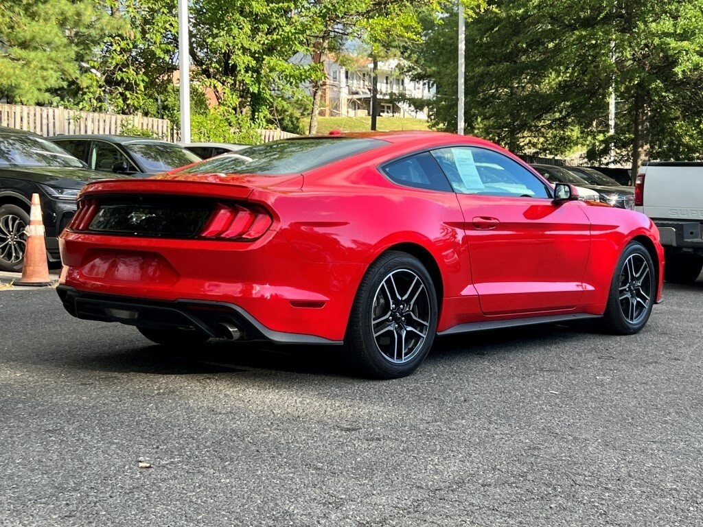 2018 Ford Mustang EcoBoost Premium photo 4