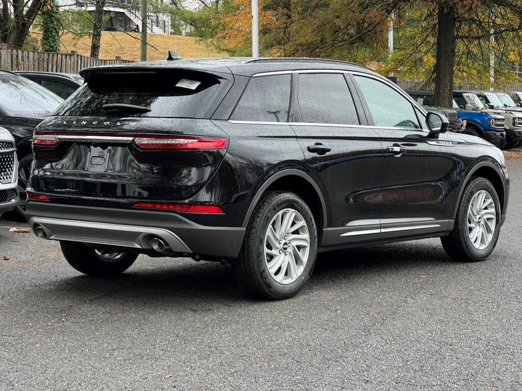 New 2026 Lincoln Corsair Premiere SUV