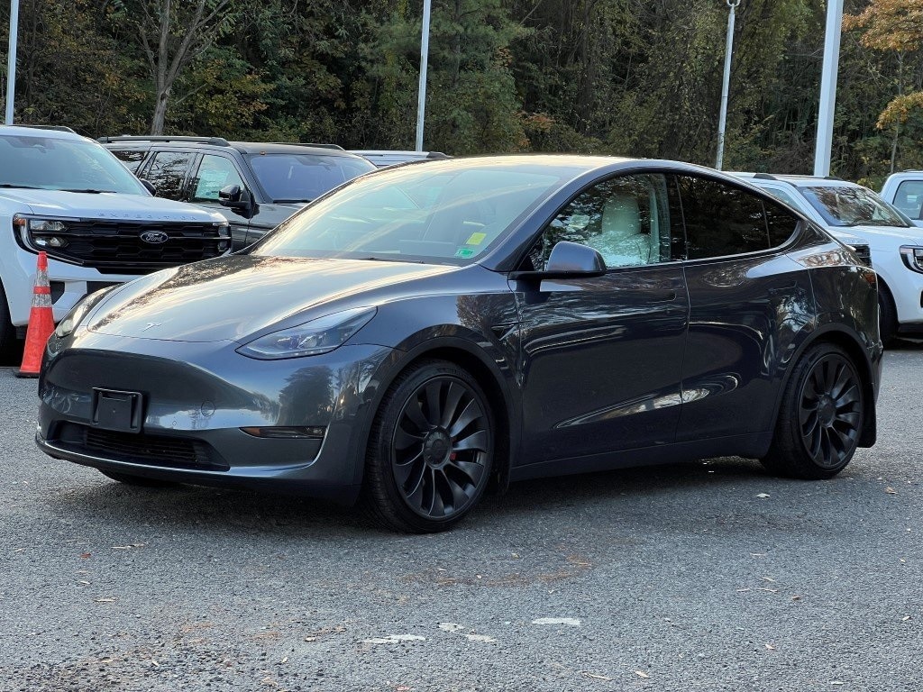 Used 2022 Tesla Model Y Performance with VIN 7SAYGDEF6NF366317 for sale in Alexandria, VA