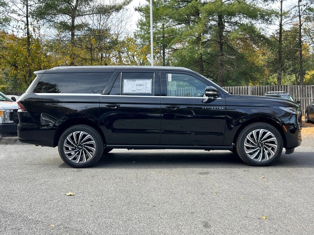 New 2025 Lincoln Navigator L Black Label SUV