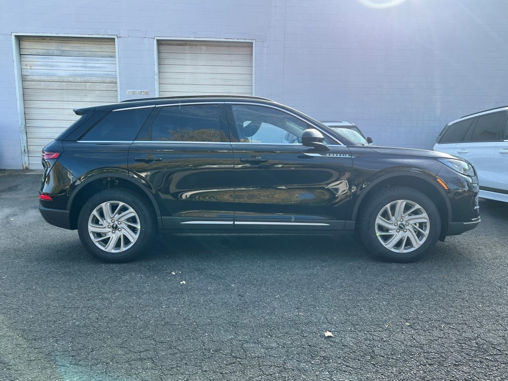 New 2026 Lincoln Corsair Premiere SUV