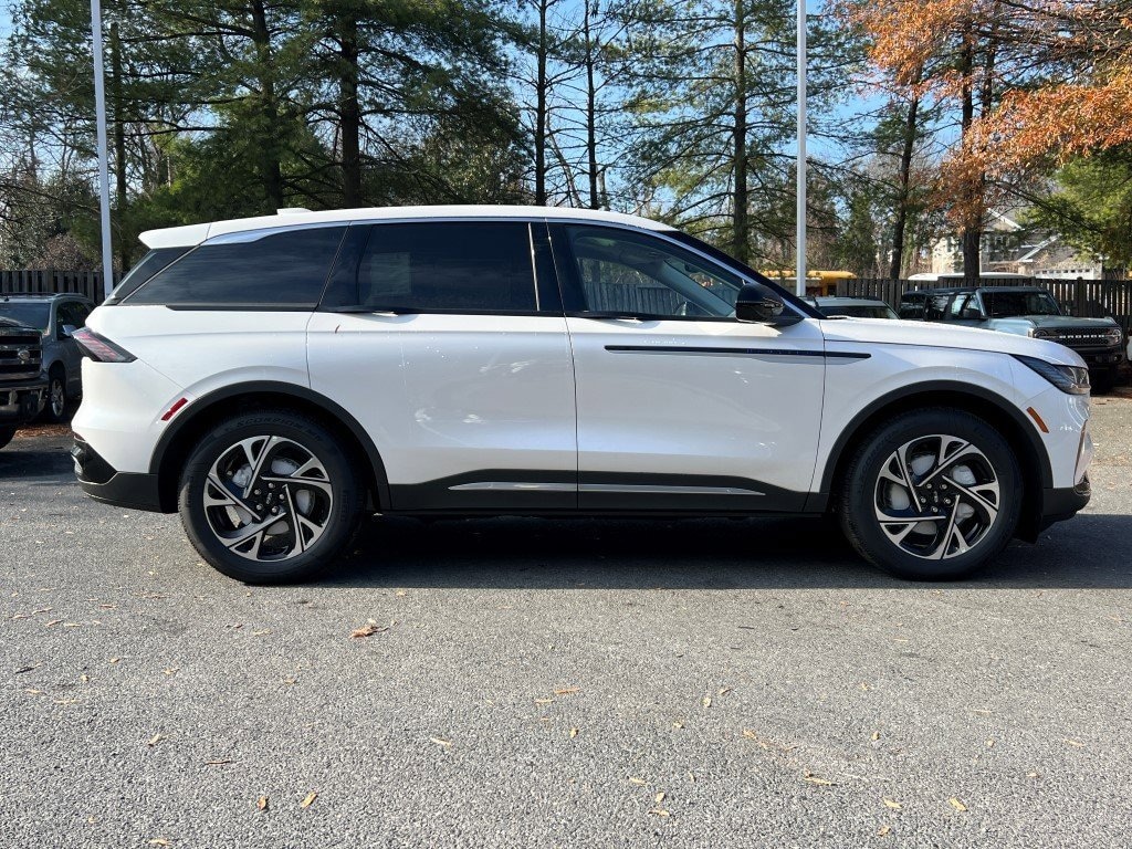 New 2026 Lincoln Nautilus Premiere SUV