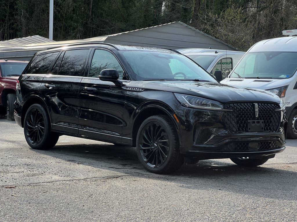2026 Lincoln Aviator Reserve AWD's photo