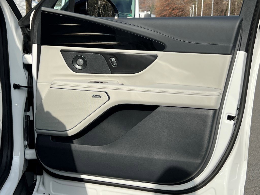 2026 Lincoln Nautilus Premiere - Photo 7