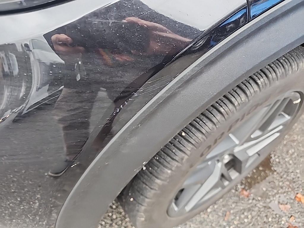 2025 Ford Explorer ST-LINE's photo