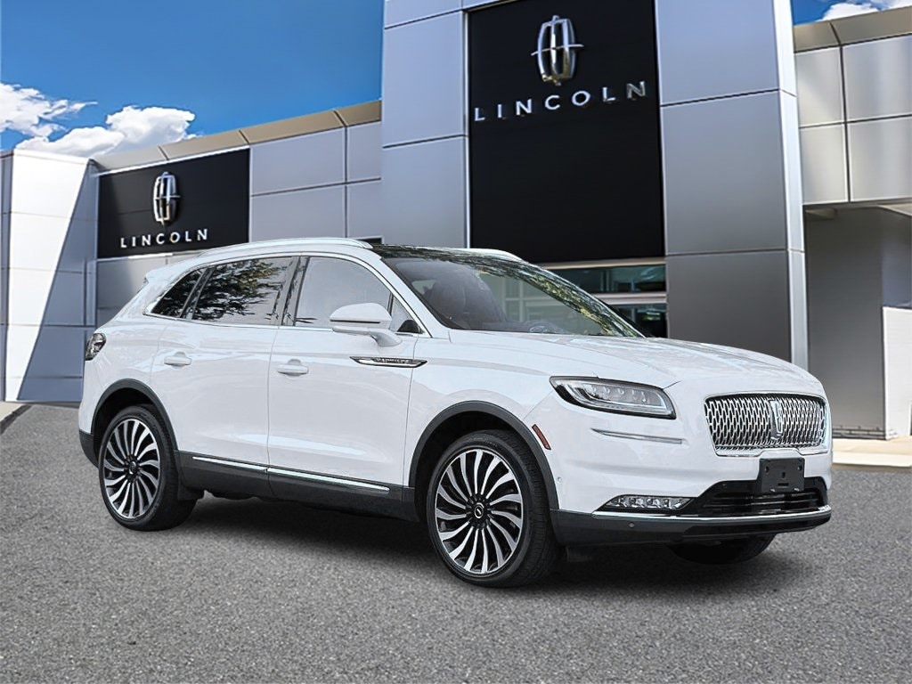 2022 Lincoln Nautilus Black Label's photo
