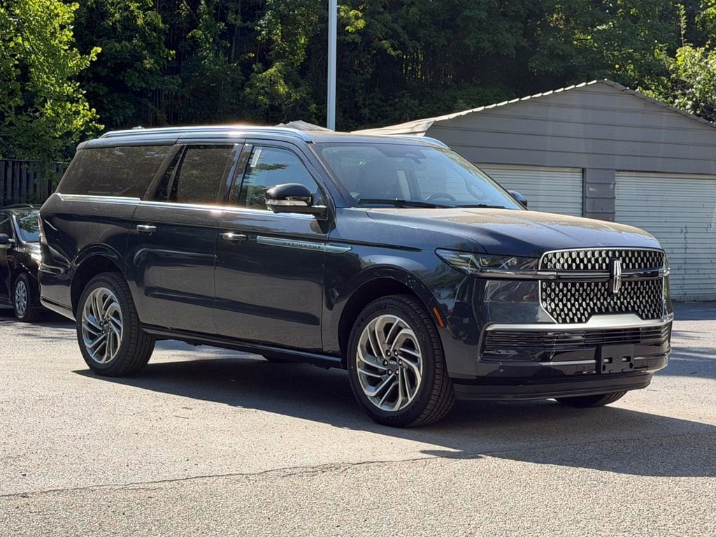 2026 Lincoln Navigator Reserve L 4WD's photo