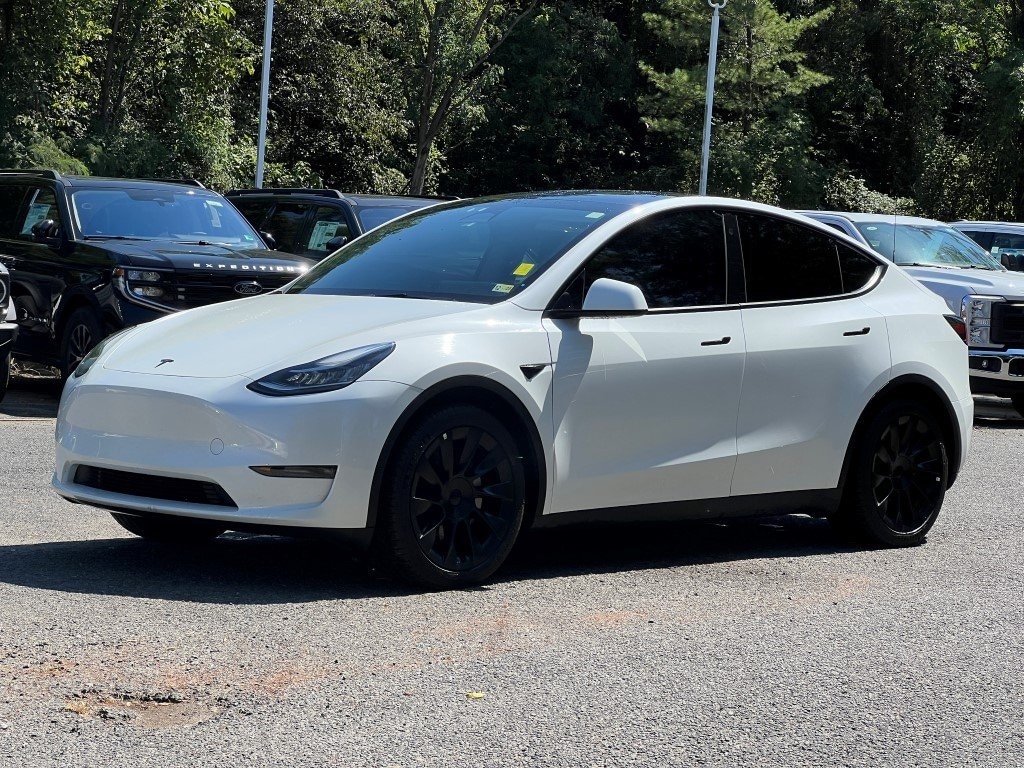 Used 2023 Tesla Model Y Long Range with VIN 7SAYGAEEXPF612553 for sale in Northfield, Minnesota