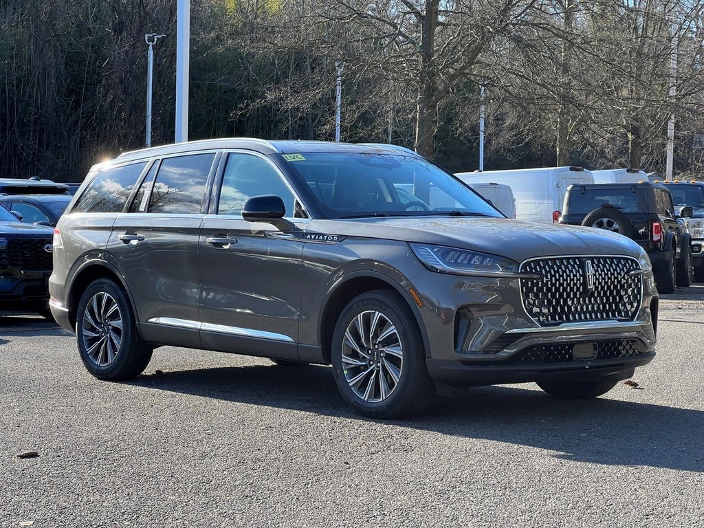 2026 Lincoln Aviator Premiere AWD's photo