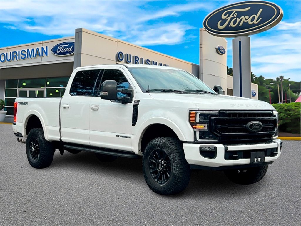 2020 Ford F-250 Super Duty Lariat's photo