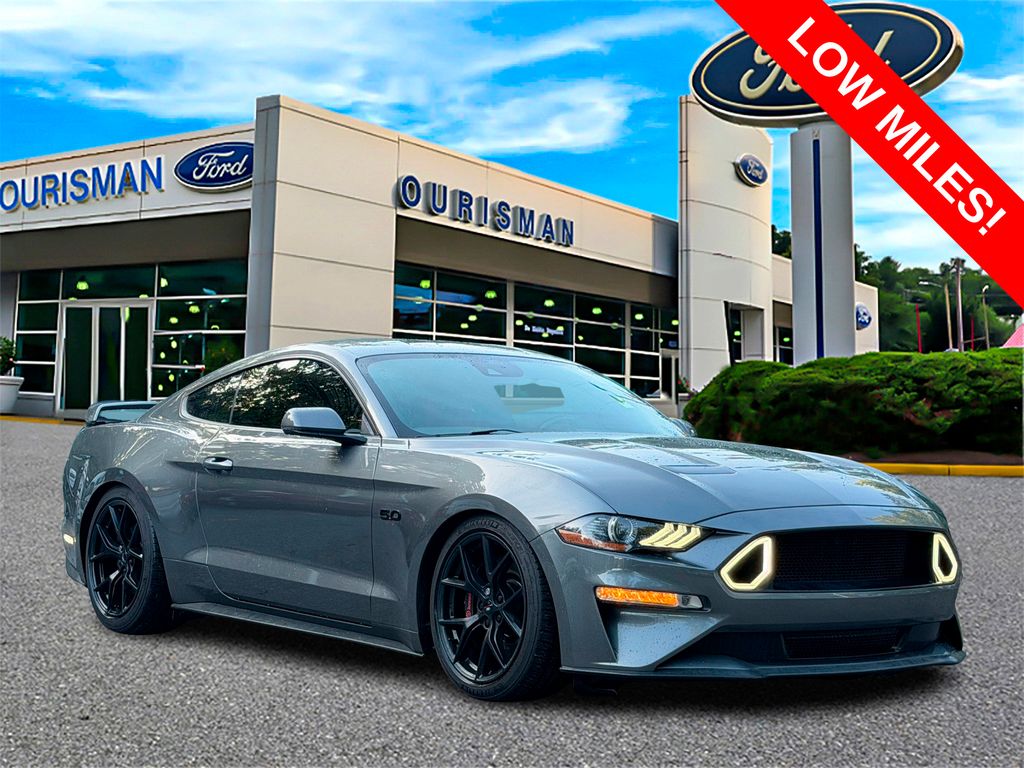 2022 Ford Mustang