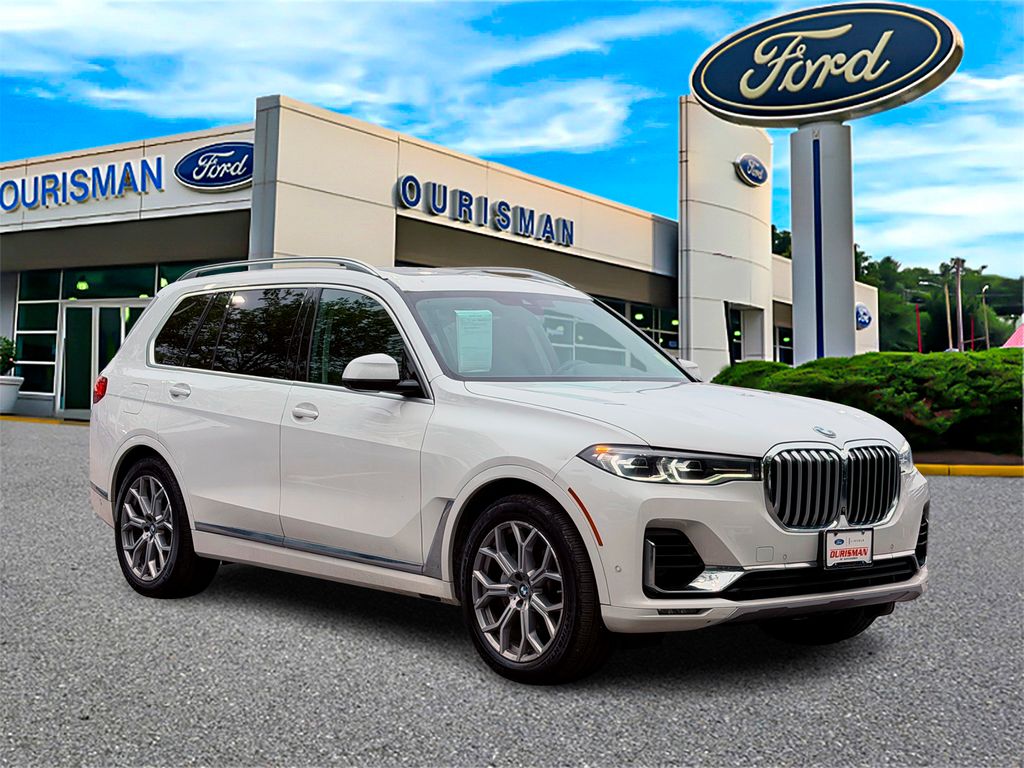 2020 BMW X7 xDrive40i's photo