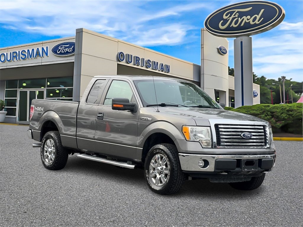 2010 Ford F-150 XLT's photo