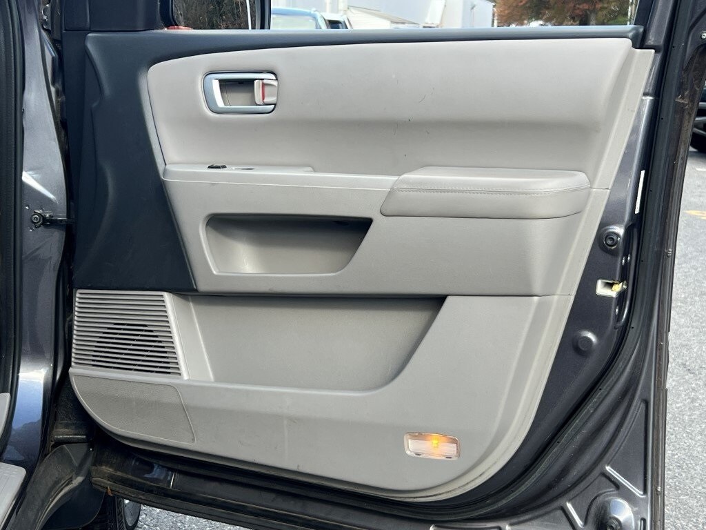 2015 Honda Pilot EX-L photo 3