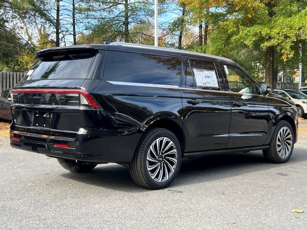 New 2025 Lincoln Navigator L Black Label SUV