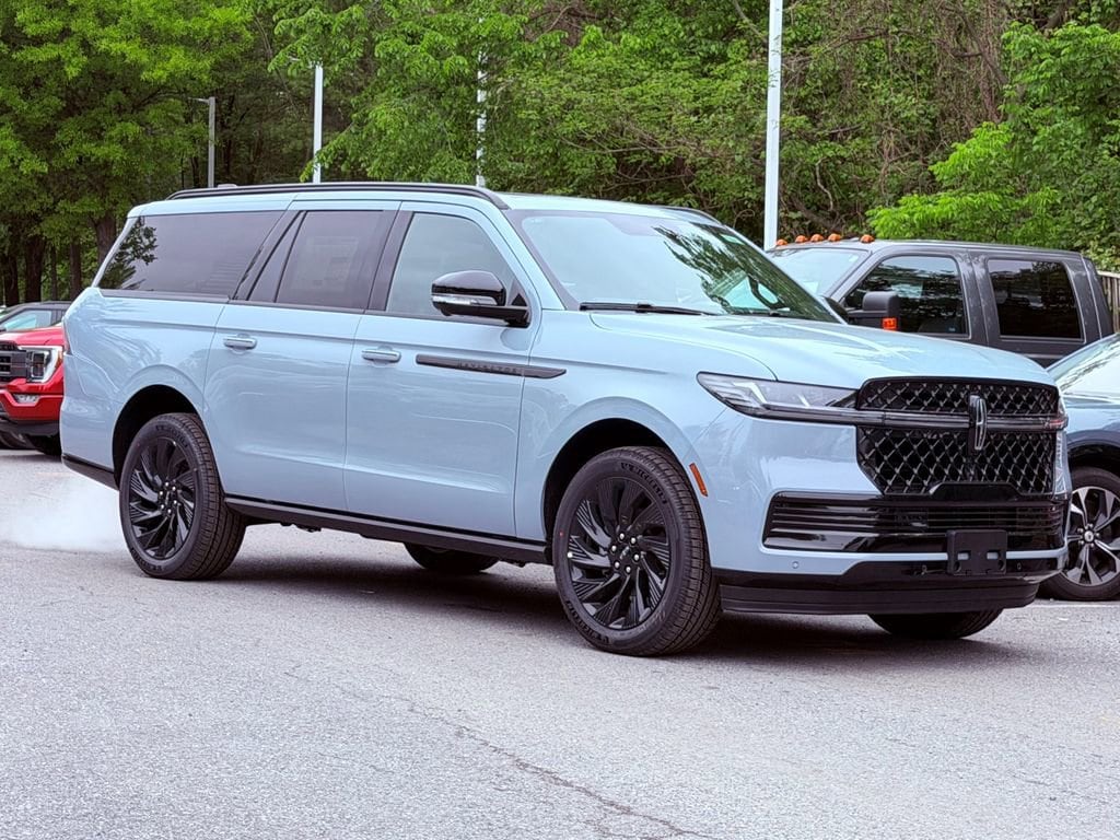 2026 Lincoln Navigator Reserve L 4WD's photo
