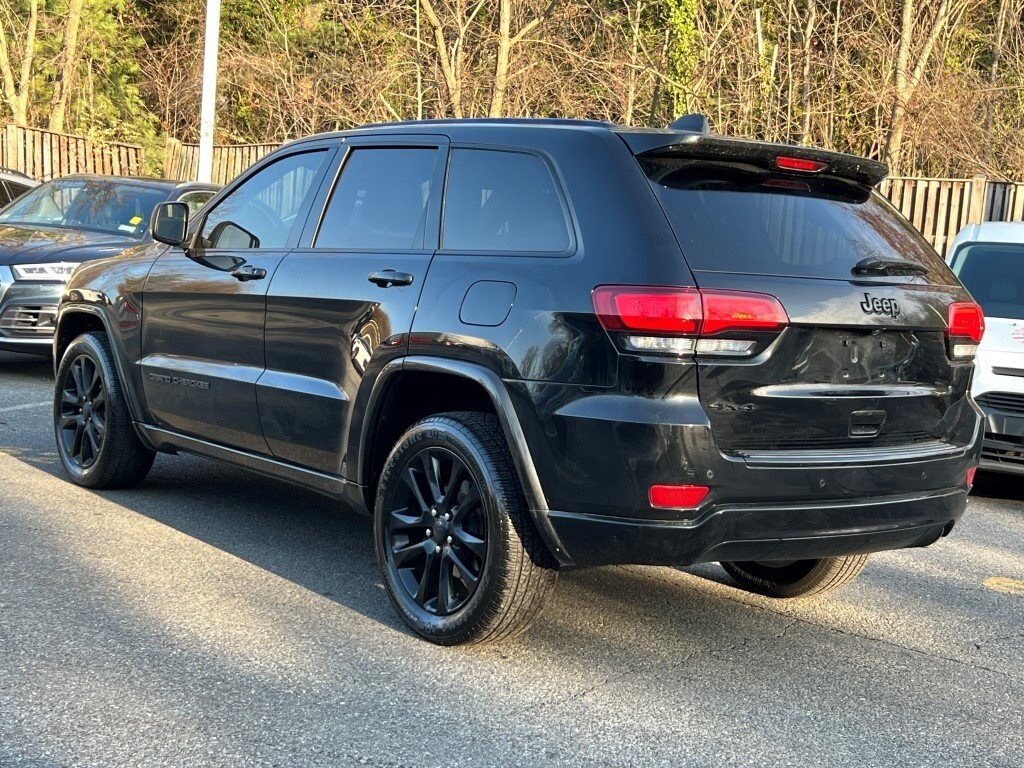 Certified 2018 Jeep Grand Cherokee Altitude SUV