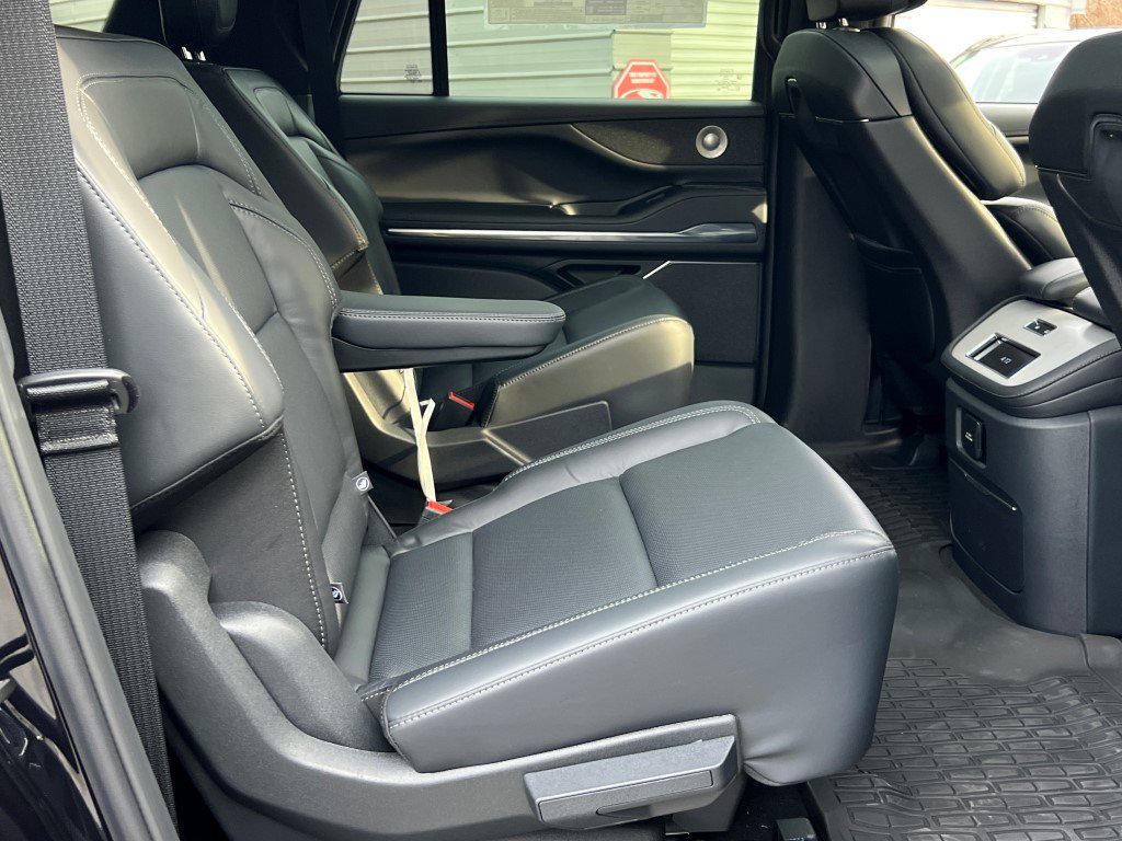 2025 Lincoln Navigator Reserve L - Photo 9