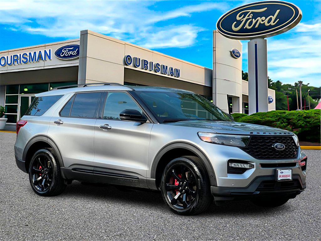 2024 Ford Explorer ST 4WD's photo