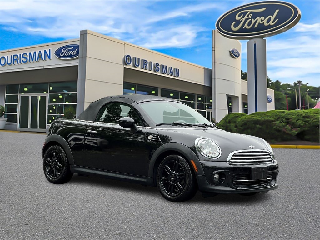 2013 MINI Cooper Base's photo
