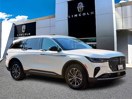 2025 Lincoln Nautilus Premiere SUV