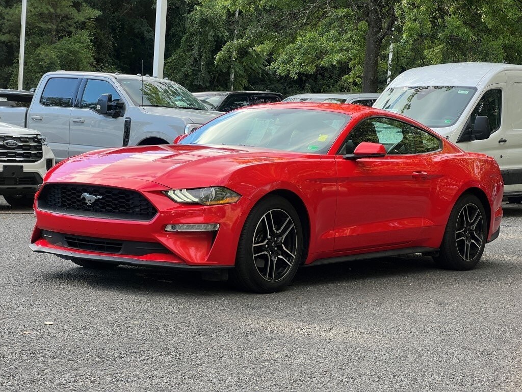 2018 Ford Mustang EcoBoost Premium photo 2
