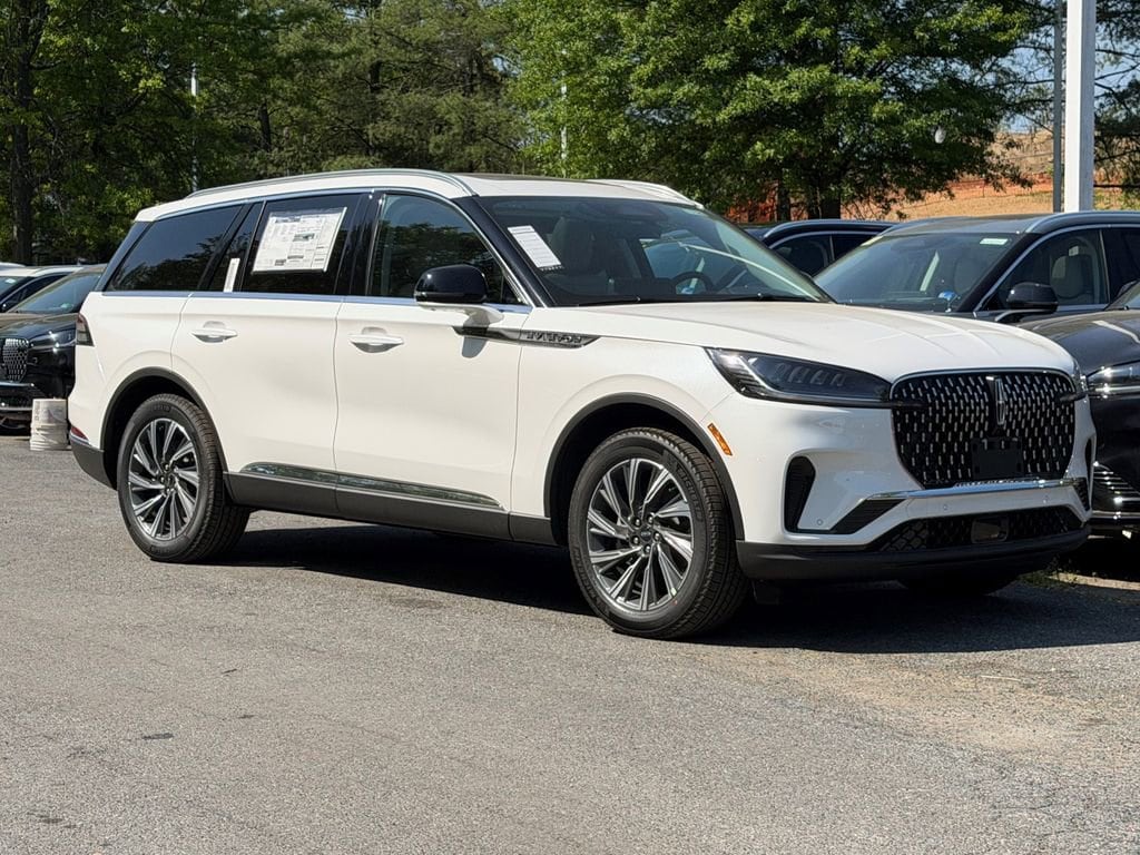 2026 Lincoln Aviator Premiere AWD's photo