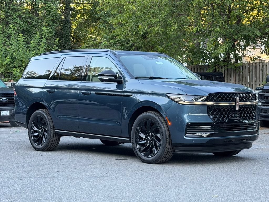 2027 Lincoln Navigator