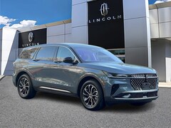 2025 Lincoln Nautilus Premiere SUV