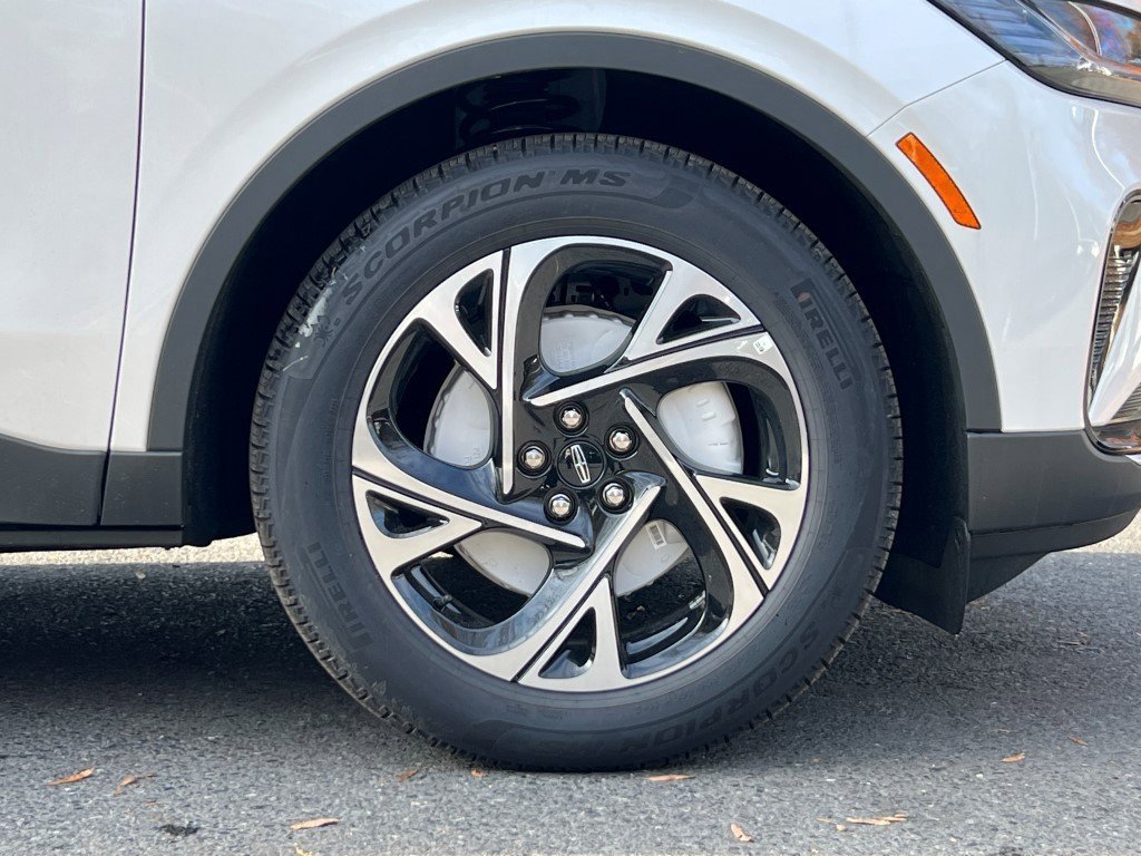 2026 Lincoln Nautilus Premiere - Photo 6