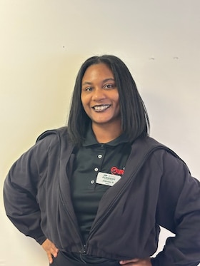 Staff member Jasmine Woody from ID_108d783532a7