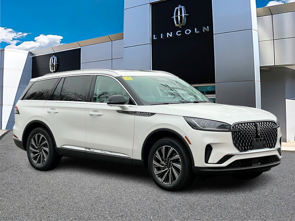 2026 Lincoln Aviator Premiere's photo