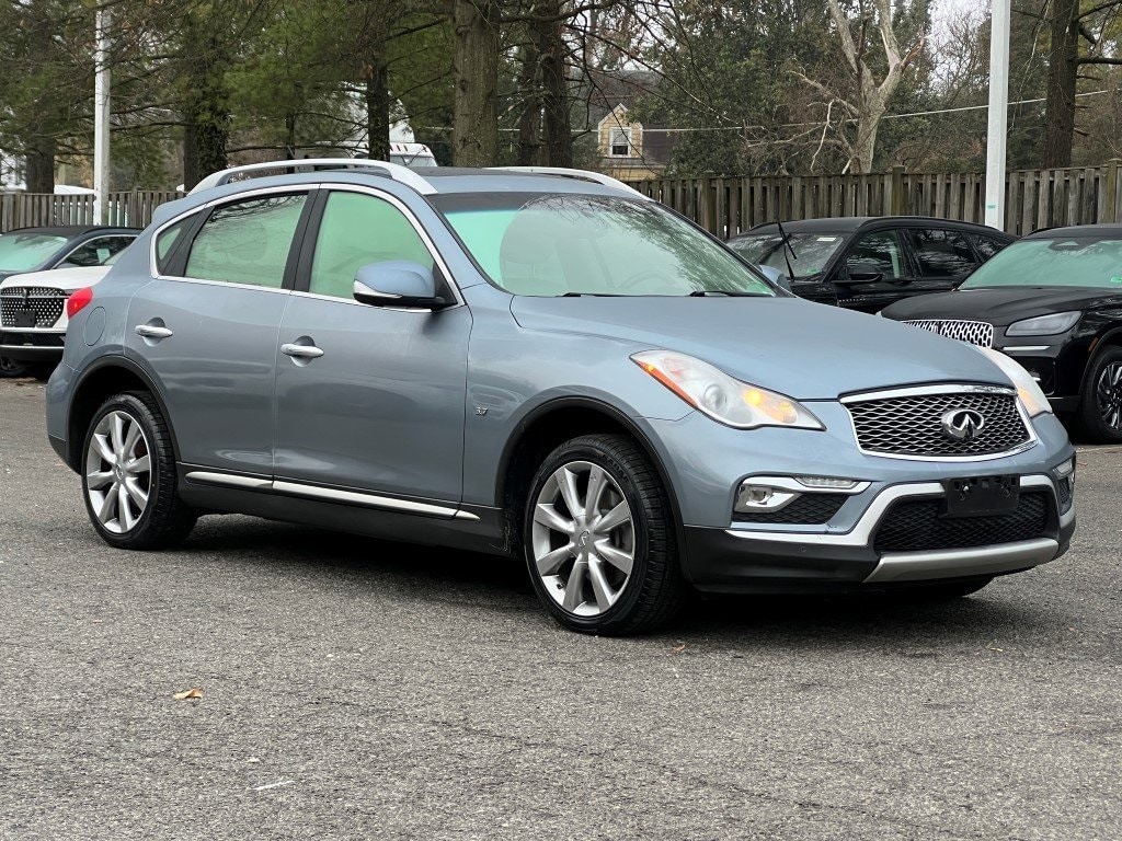 2017 INFINITI QX50 Base's photo