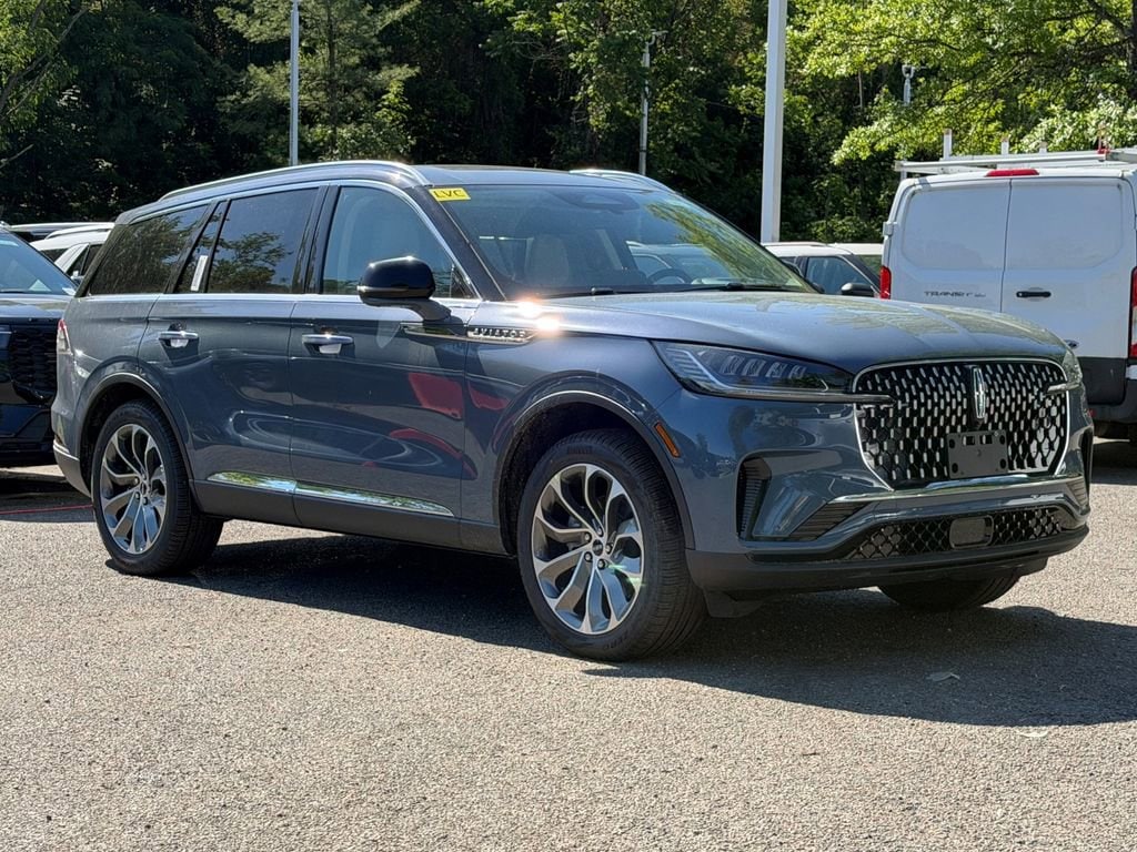 2026 Lincoln Aviator Reserve AWD's photo