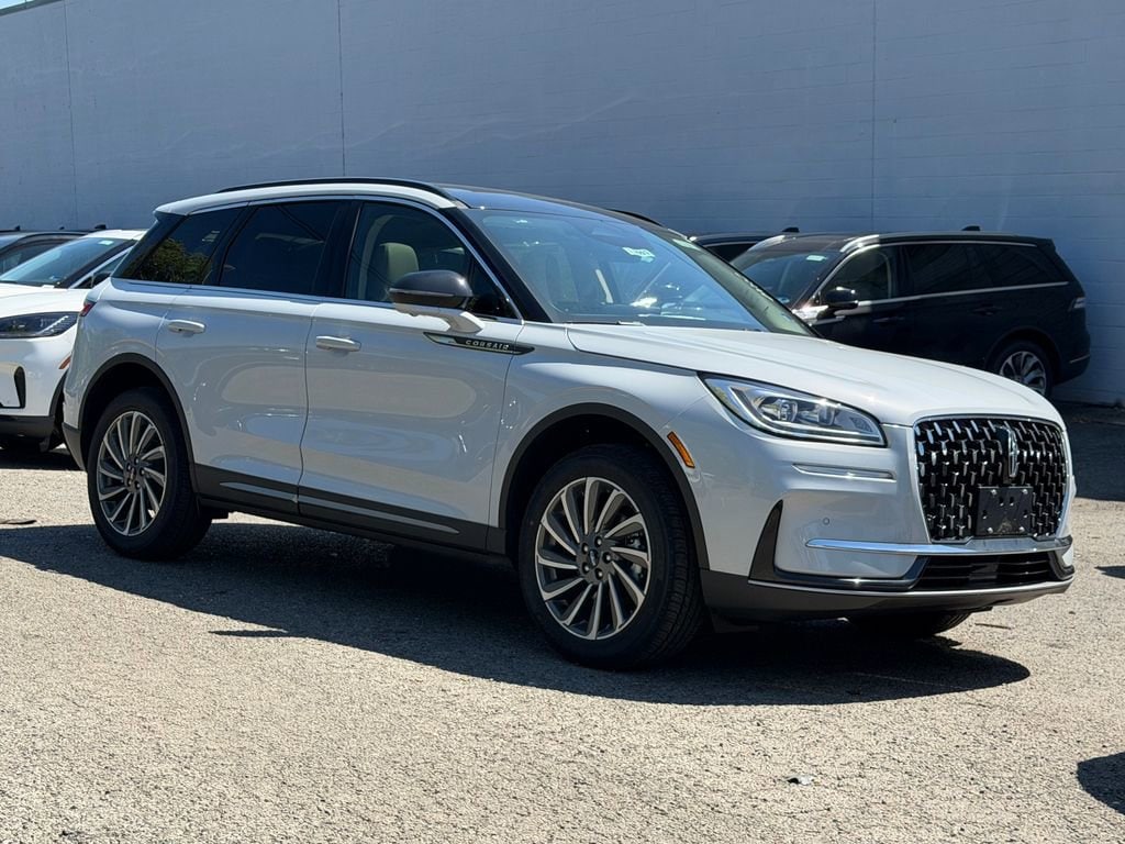 2026 Lincoln Corsair Reserve AWD's photo