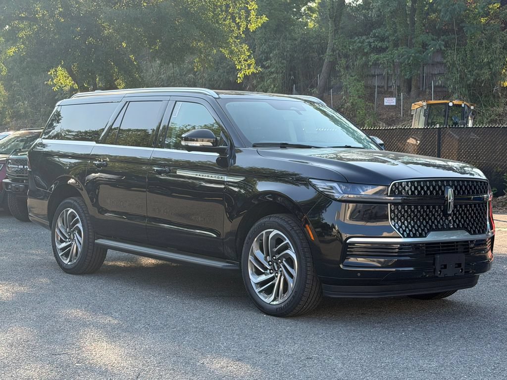 2027 Lincoln Navigator L Premiere SUV