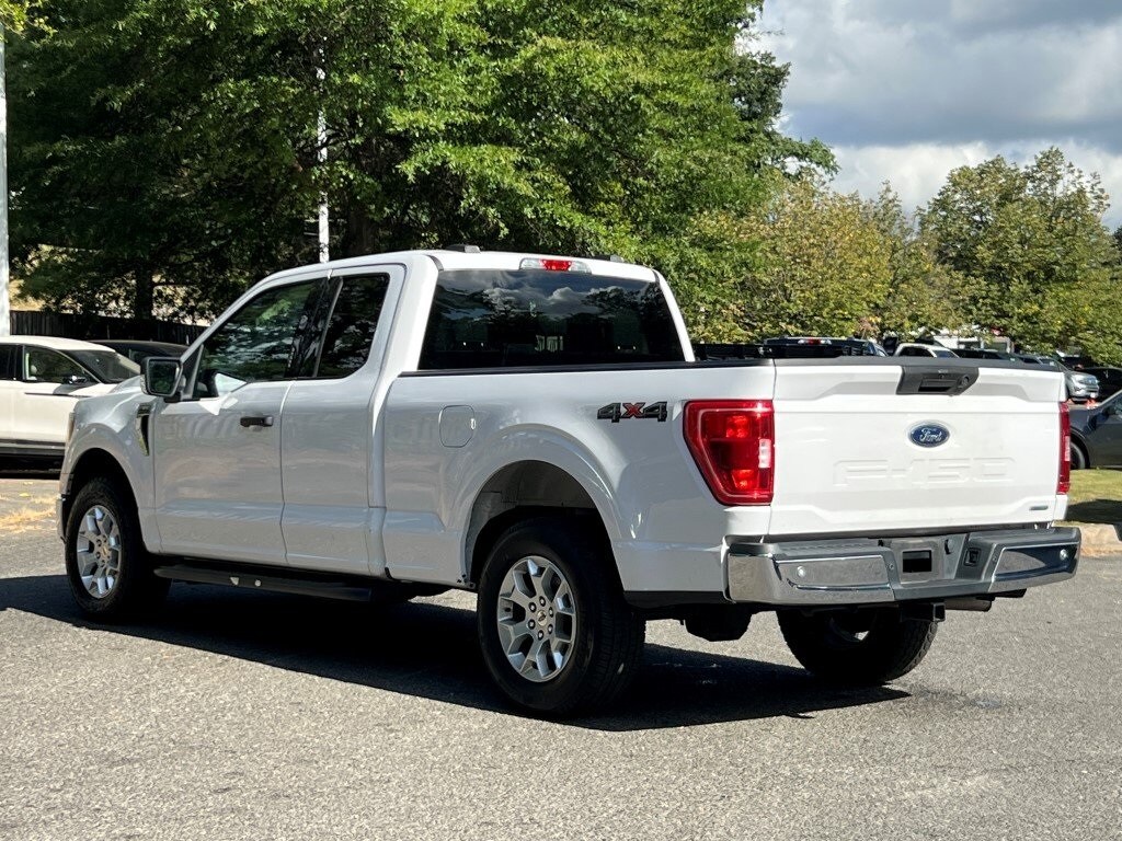 2021 Ford F-150 XLT photo 3
