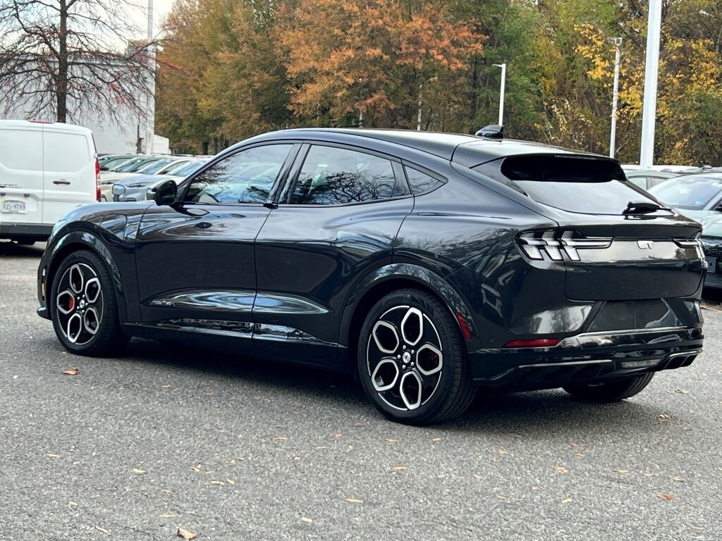2022 Ford Mustang Mach-E GT photo 3