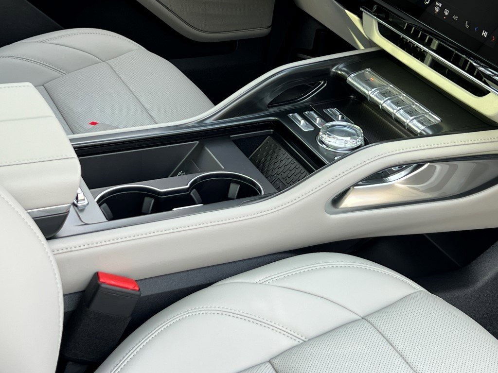 2026 Lincoln Nautilus Premiere - Photo 10