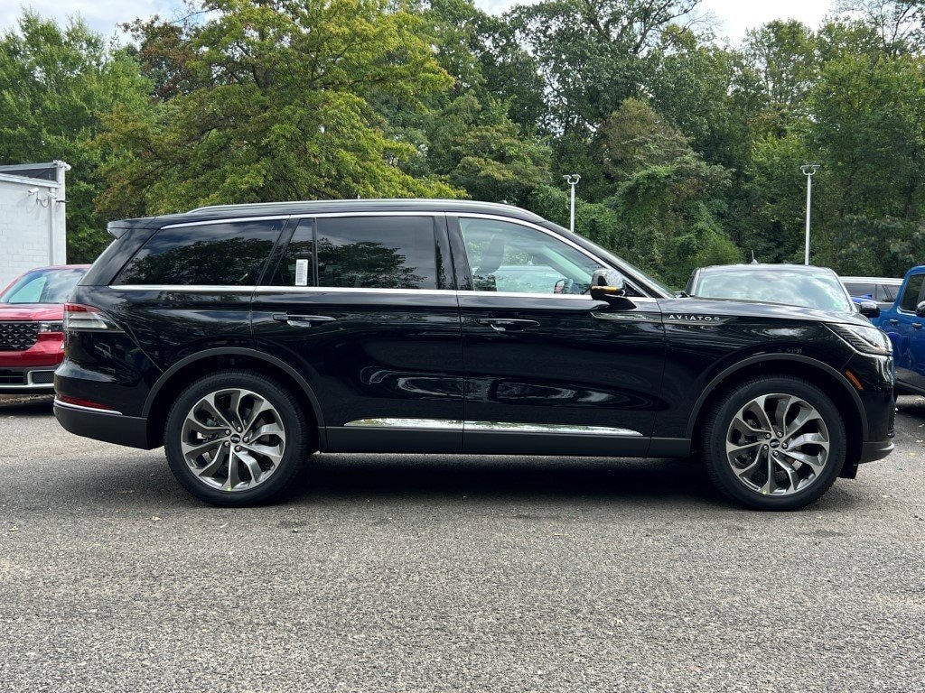 New 2025 Lincoln Aviator Premiere SUV