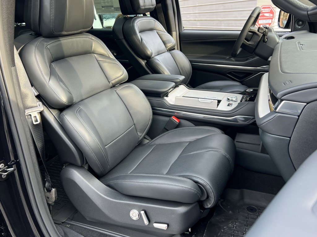 2025 Lincoln Navigator Reserve L - Photo 7