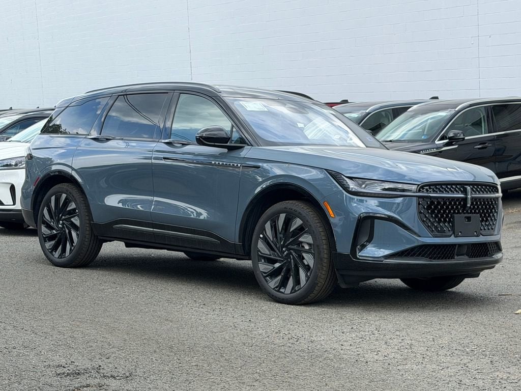 2026 Lincoln Nautilus Reserve AWD's photo