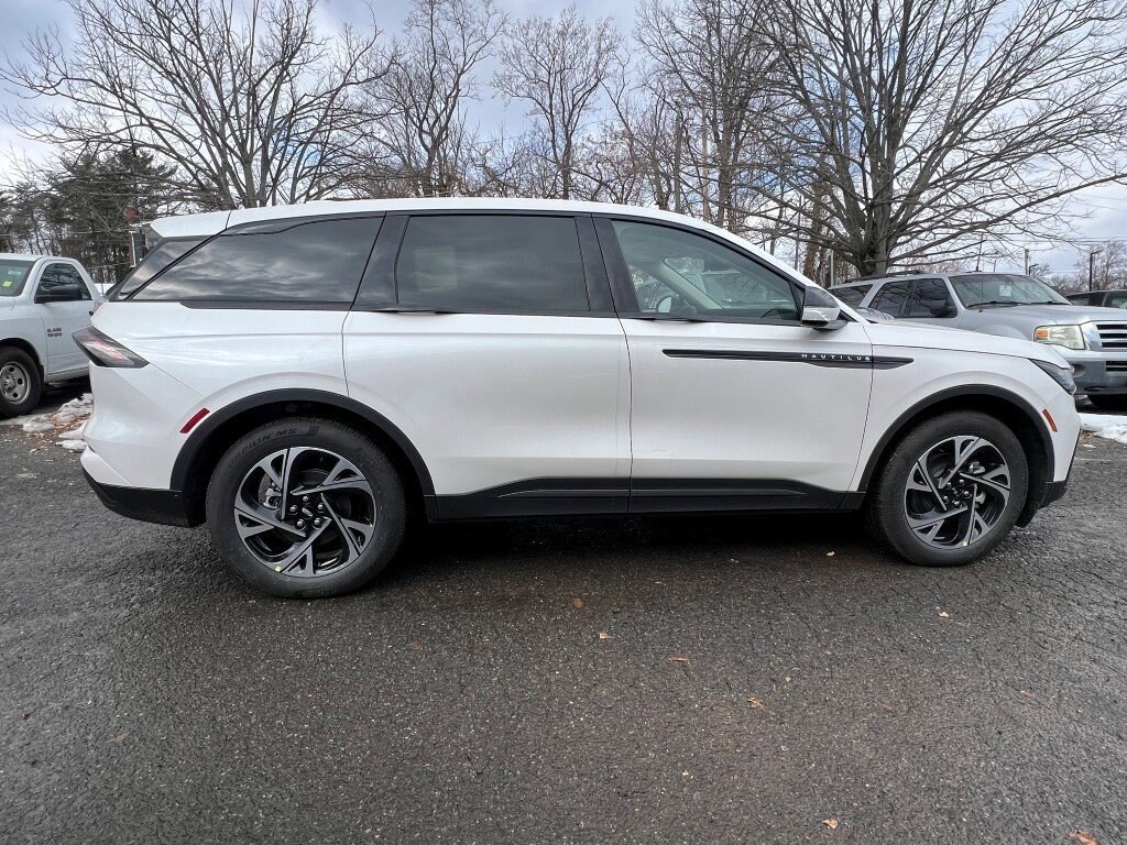 New 2026 Lincoln Nautilus Premiere SUV