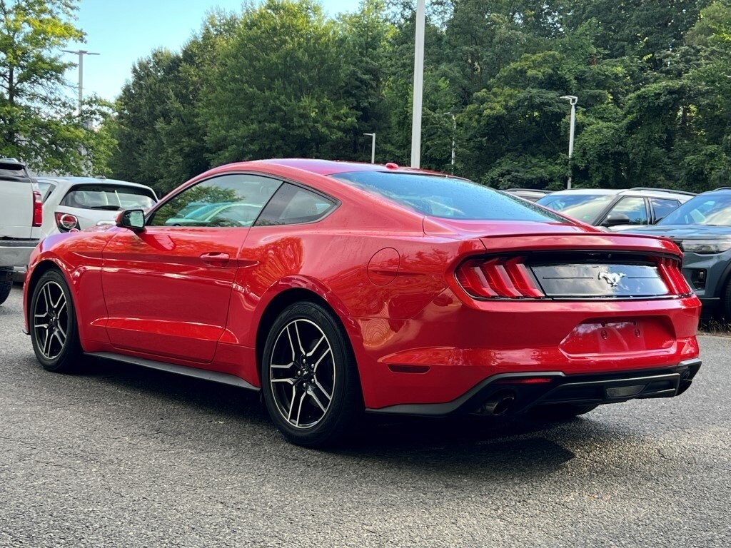 2018 Ford Mustang EcoBoost Premium photo 3