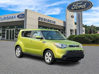 Pre-Owned 2014 Kia Soul Base Hatchback in Alexandria, VA