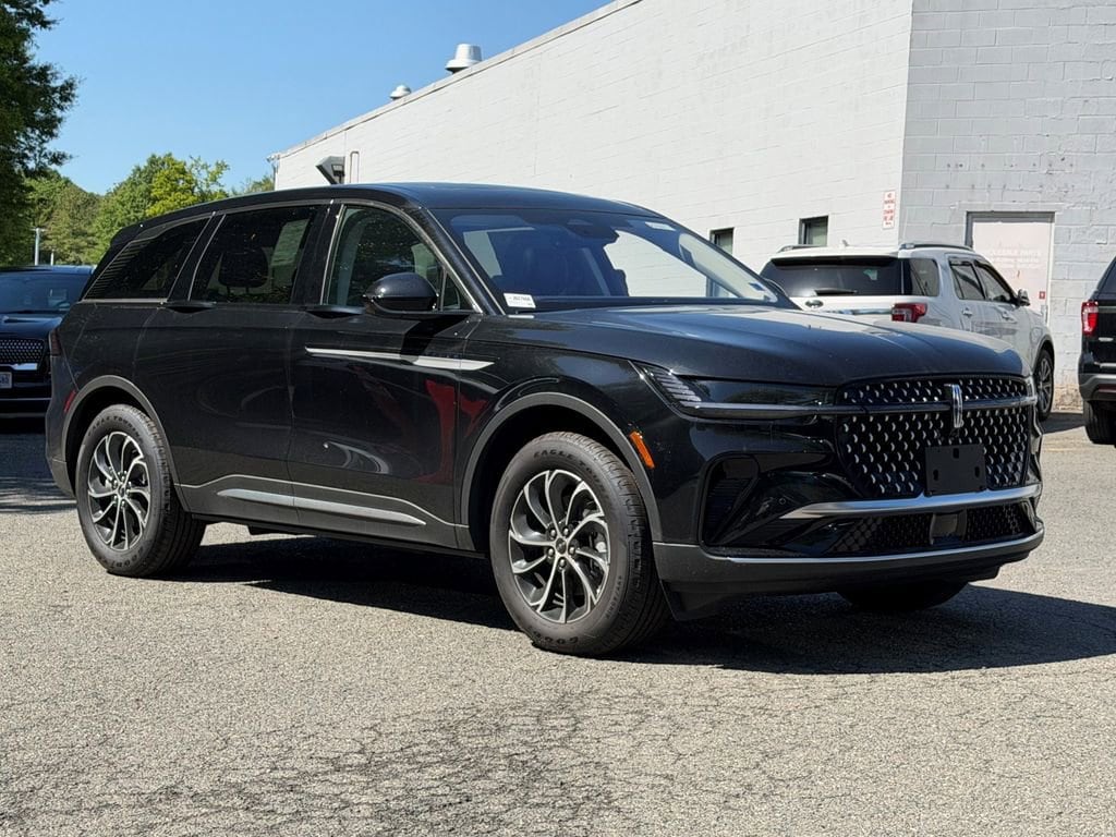 2026 Lincoln Nautilus Premiere AWD's photo