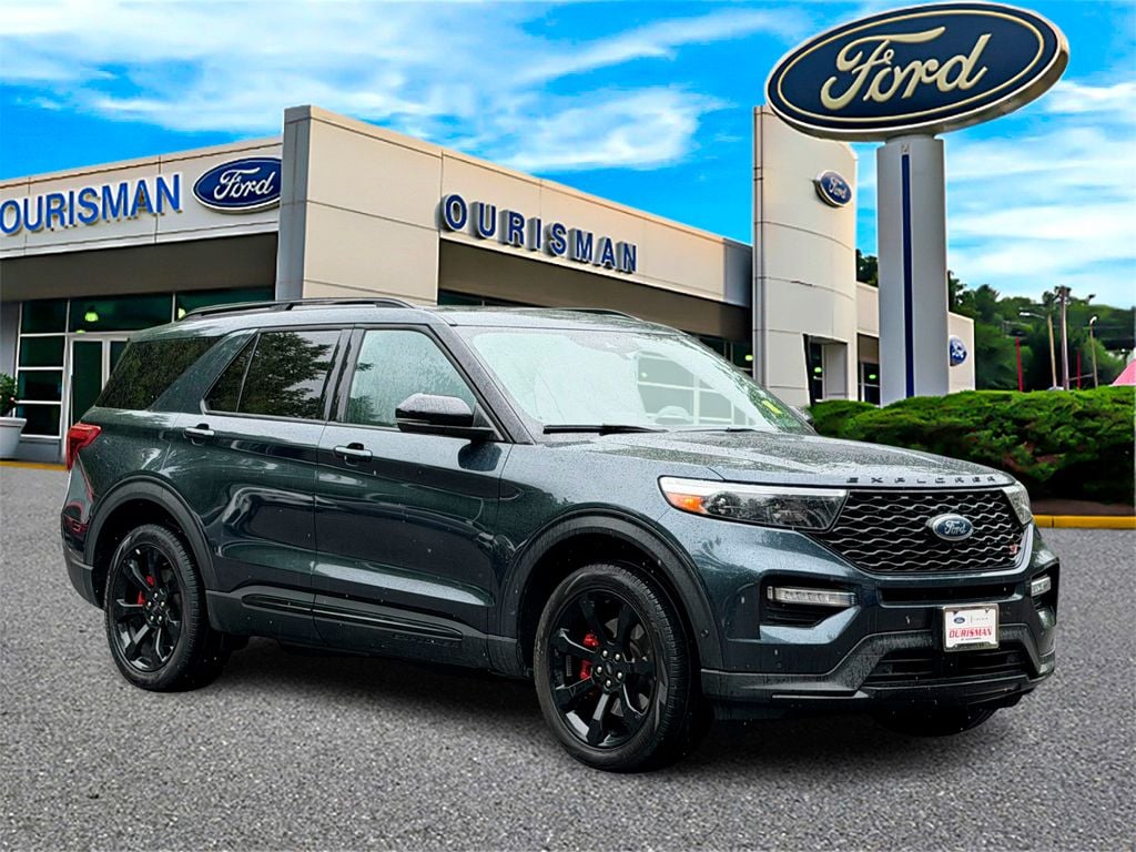 2024 Ford Explorer ST 4WD's photo
